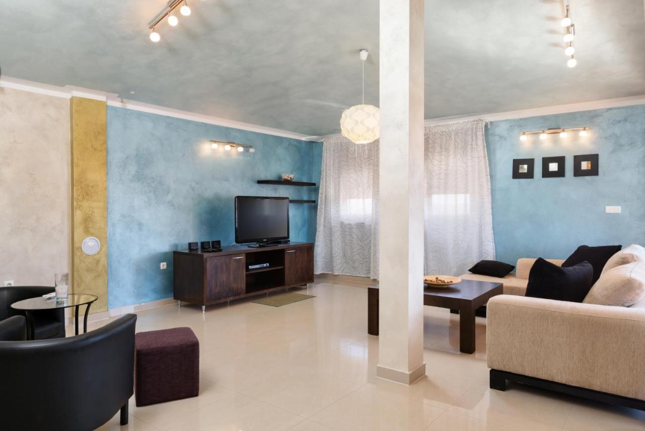 Marlera - Penthouse Apartment Liznjan Exterior photo